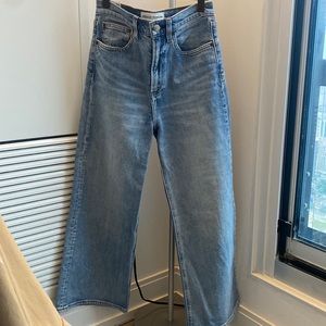 Aritzia denim forum size 26 Joan wide leg